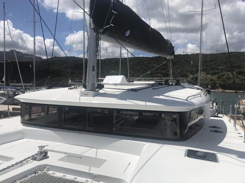 Book yachts online - catamaran - Lagoon 450F - Cor Caroli (GND) - rent
