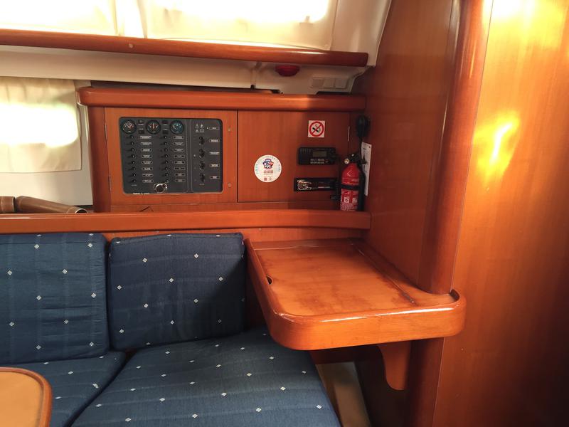 Book yachts online - sailboat - Oceanis Clipper 423 - Fomalhaut - rent