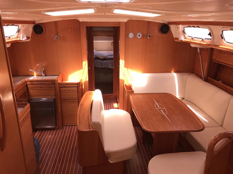 Book yachts online - sailboat - Bavaria 46 Cr - Merope - rent