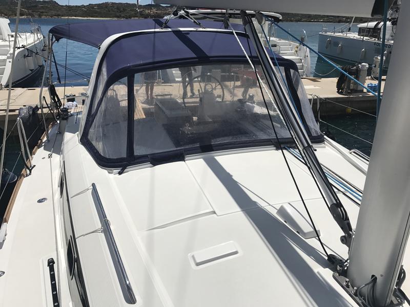 Book yachts online - sailboat - Oceanis 38 - Regulus - rent