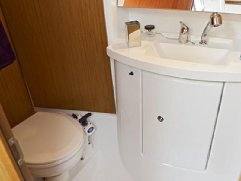 Book yachts online - sailboat - Sun Odyssey 42i - Alex - rent