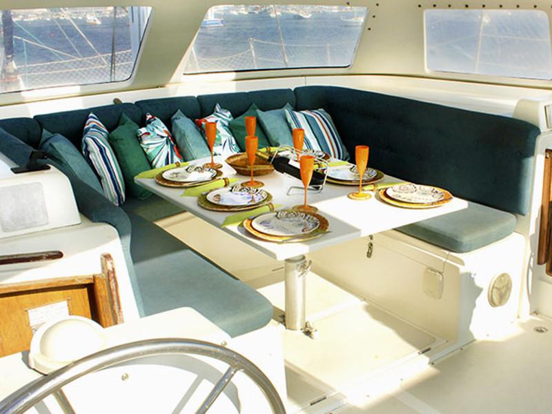 Book yachts online - catamaran - Seawind 1000 - Aurora - rent