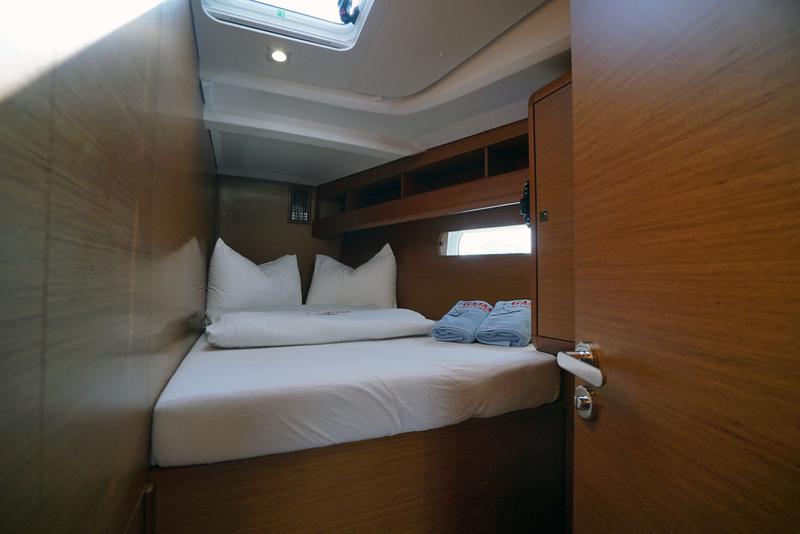 Book yachts online - sailboat - Sun Odyssey 479 - Capricorn - rent