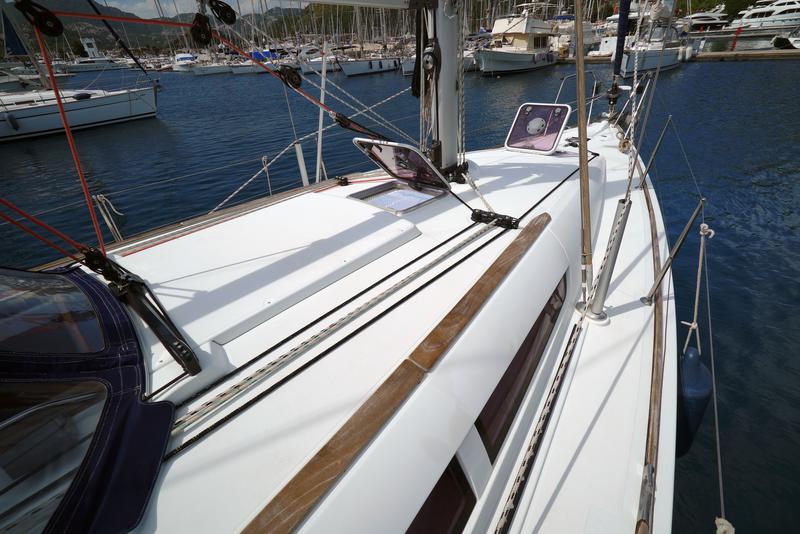 Book yachts online - sailboat - Sun Odyssey 36i - Sunny - rent