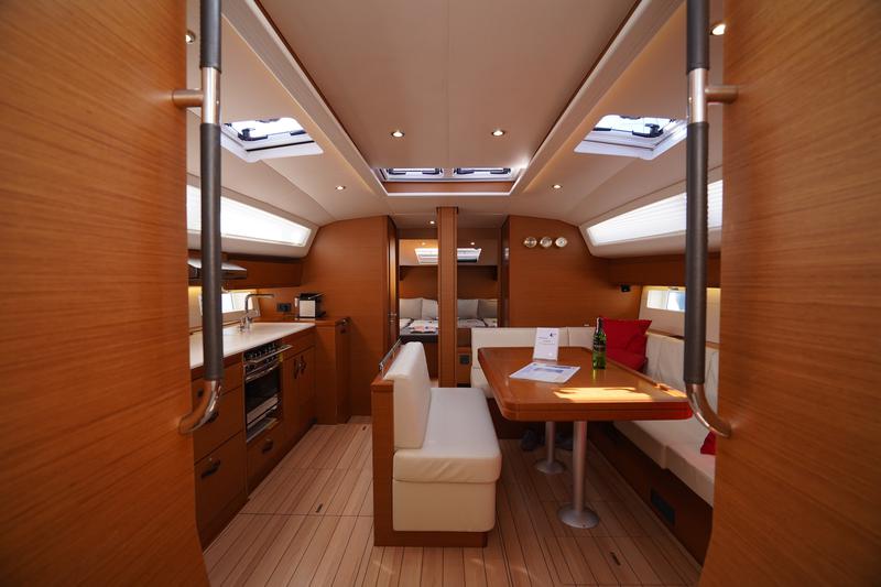 Book yachts online - sailboat - Jeanneau 54 - Cappuccino Due - rent