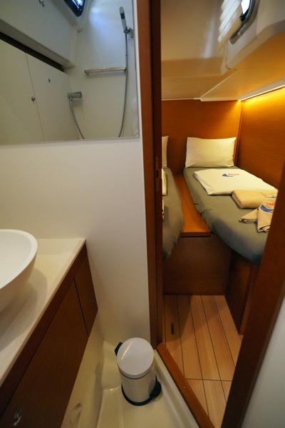 Book yachts online - sailboat - Jeanneau 54 - Cappuccino Due - rent
