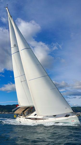 Book yachts online - sailboat - Jeanneau 51 - Selinim - rent