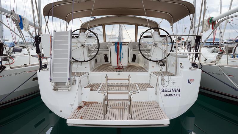 Book yachts online - sailboat - Jeanneau 51 - Selinim - rent