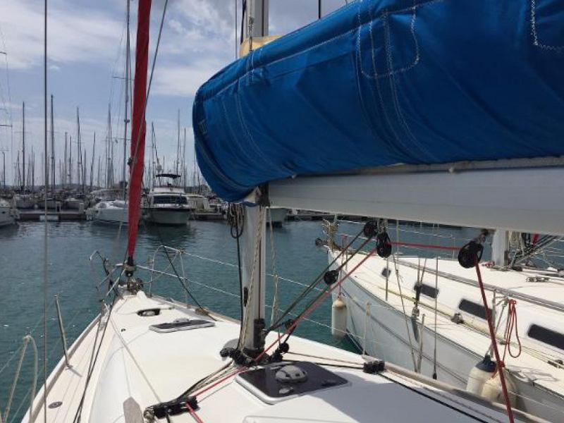 Book yachts online - sailboat - Sun Odyssey 36i - Nadejda - rent