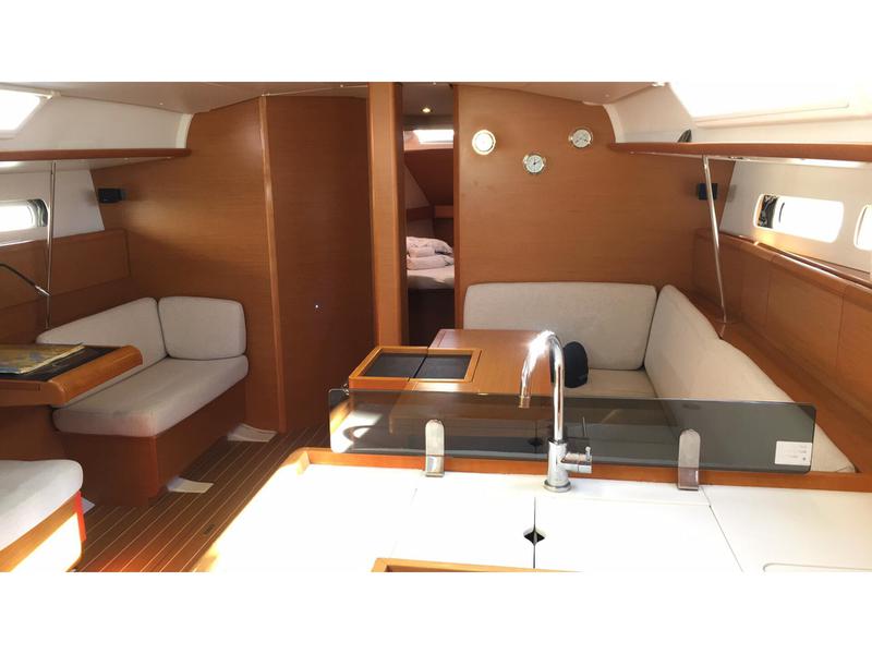 Book yachts online - sailboat - Sun Odyssey 439 - Kontiki - rent