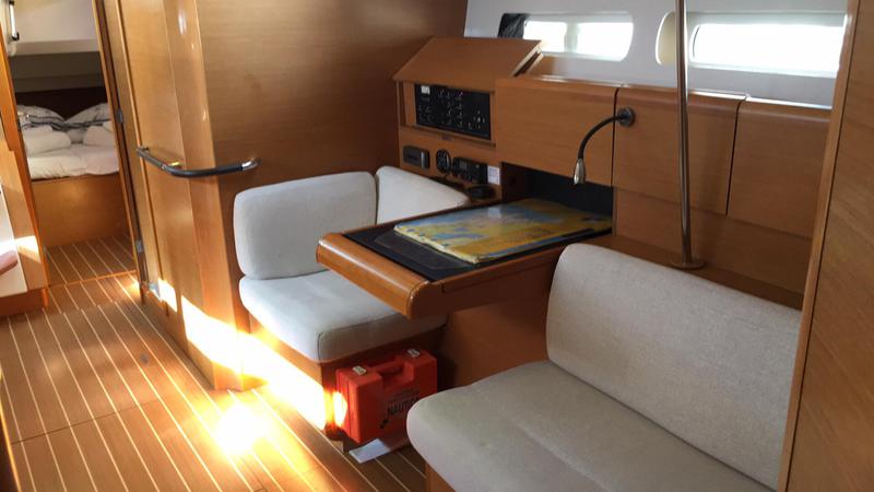 Book yachts online - sailboat - Sun Odyssey 439 - Kontiki - rent