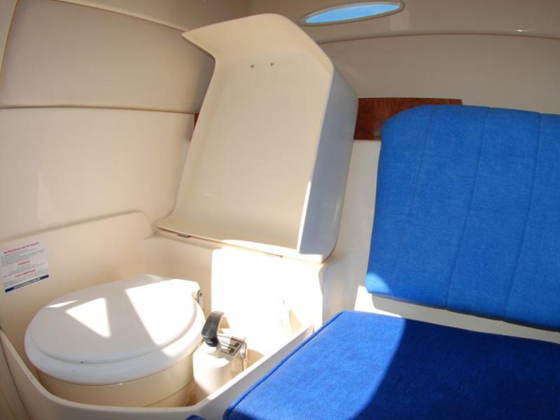 Book yachts online - motorboat - Power 29 - Realcraft 1 - rent