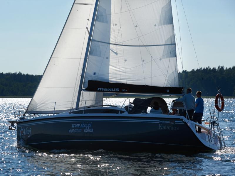 Book yachts online - sailboat - Maxus 33.1 RS Standard - LEROS - rent