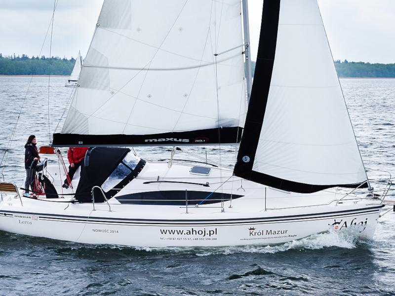 Book yachts online - sailboat - Maxus 33.1 RS Standard - LEROS - rent