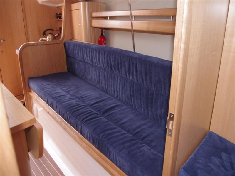 Book yachts online - sailboat - Maxus 28 Standard - NAKSOS - rent