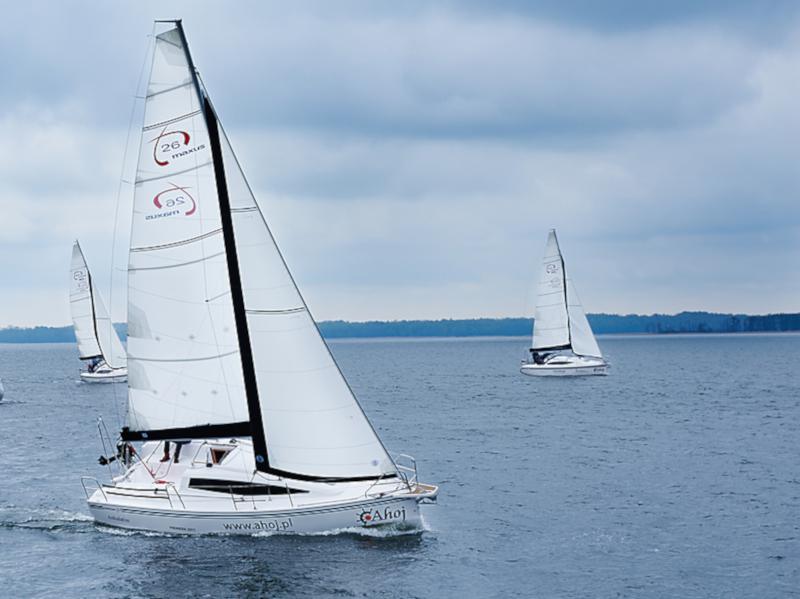 Book yachts online - sailboat - Maxus 26 Prestige 8/1 - LIBRA - rent
