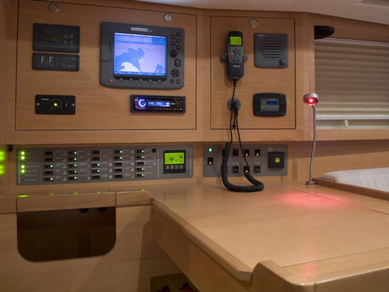 Book yachts online - sailboat - Elan 450 Performance - Eviva I - rent