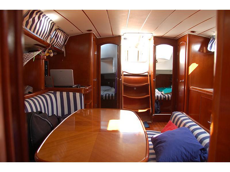 Book yachts online - sailboat - Beneteau 473 - Yemanja in Blu - rent