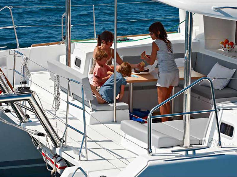 Book yachts online - catamaran - Lagoon 450 - Nova Star - rent