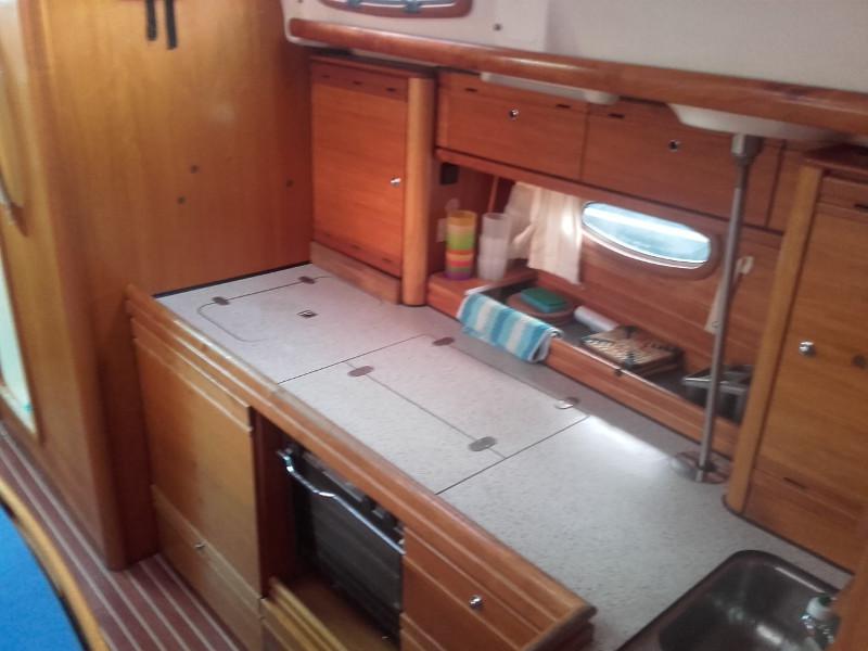 Book yachts online - sailboat - Bavaria 39 Cruiser - Okeanos - rent