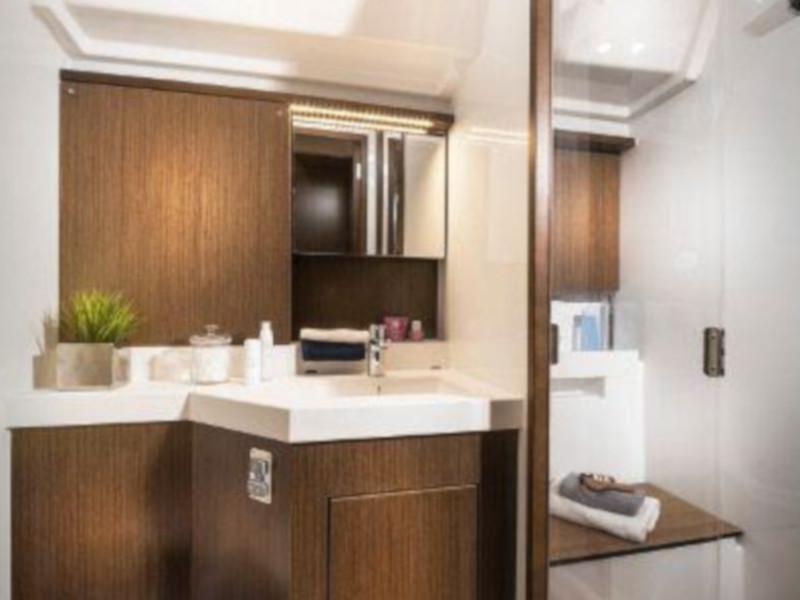 Book yachts online - sailboat - Bavaria Cruiser 57 - Be luxe - rent