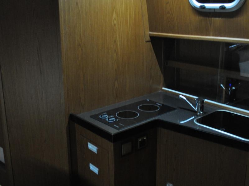 Book yachts online - motorboat - Tes 393 Illuminatus - Tes 393 Illuminatus - rent