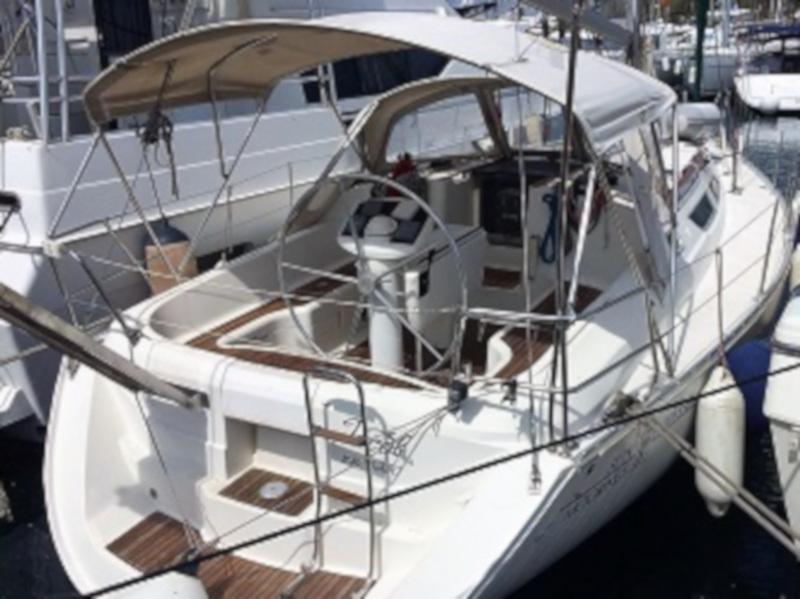 Book yachts online - sailboat - Sun Odyssey 37.1 - Jacob - rent