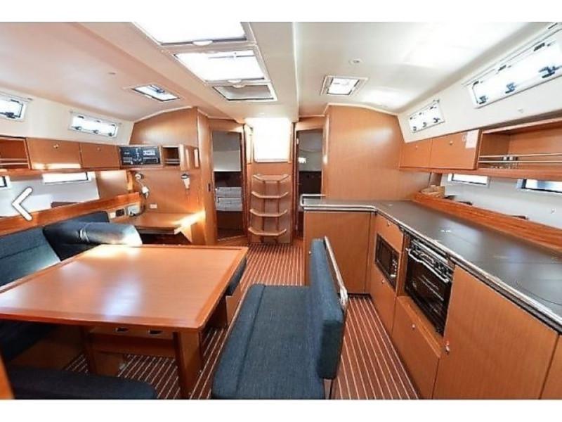 Book yachts online - sailboat - Bavaria 45 - Irida - rent