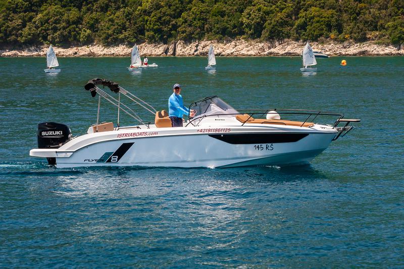 Book yachts online - motorboat - Beneteau Flyer 8 SUNdeck - LUCY - rent