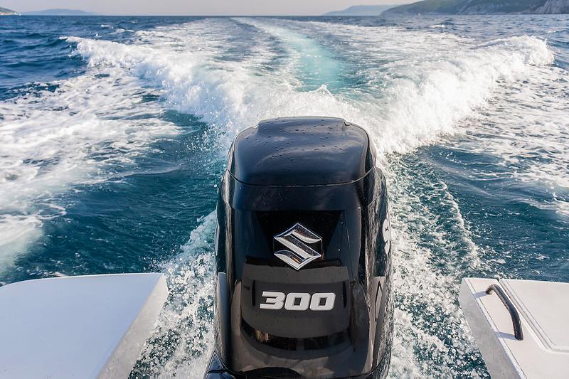 Book yachts online - motorboat - Beneteau Flyer 8 SUNdeck - LUCY - rent