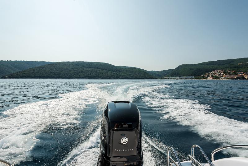 Book yachts online - motorboat - Bluline 21 Open - AQUARIUS - rent