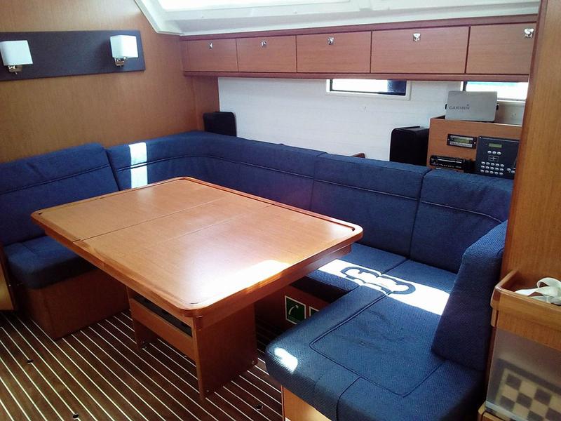Book yachts online - sailboat - Bavaria Cruiser 46 - Delos - rent