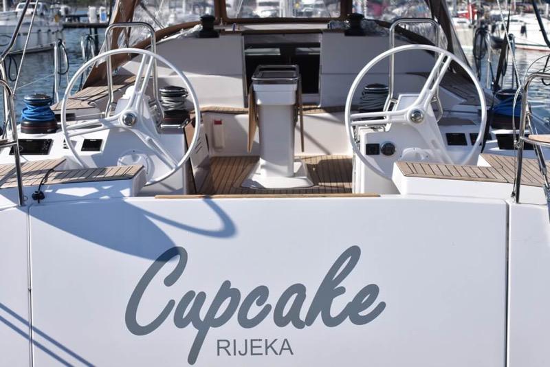 Book yachts online - sailboat - Elan 50 Impression - CUPCAKE - rent