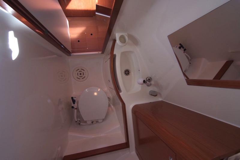Book yachts online - sailboat - Beneteau Oceanis 40 - IMAGINE  - rent