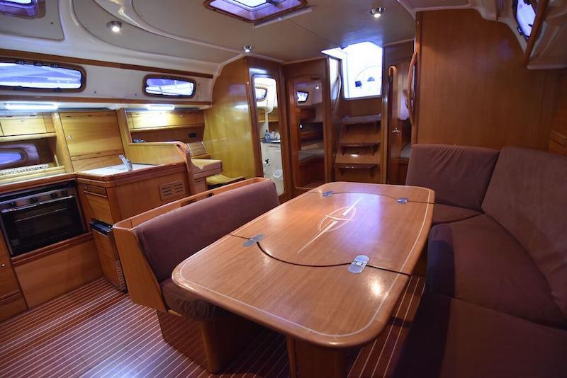 Book yachts online - sailboat - Bavaria 50 Cruiser - TONINA - rent