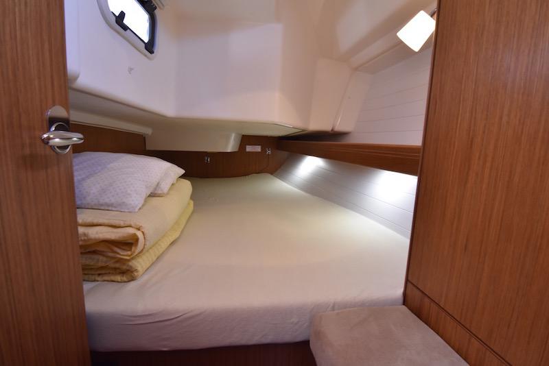 Book yachts online - sailboat - Bavaria Cruiser 34 - KIER - rent