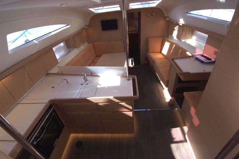 Book yachts online - sailboat - Elan 45 Impression - HEIDI  - rent
