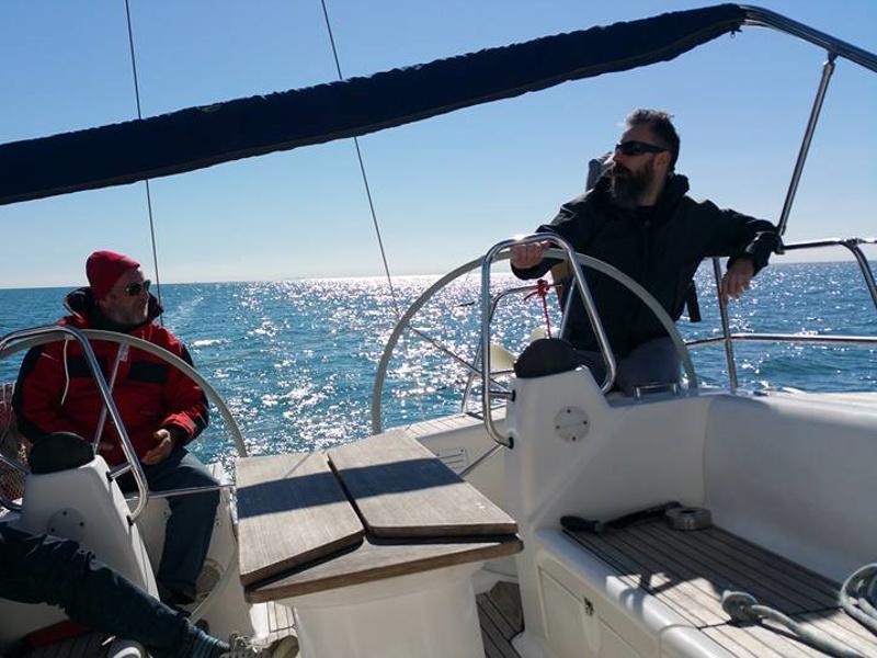 Book yachts online - sailboat - Bavaria 46 Cruiser - Malice - rent