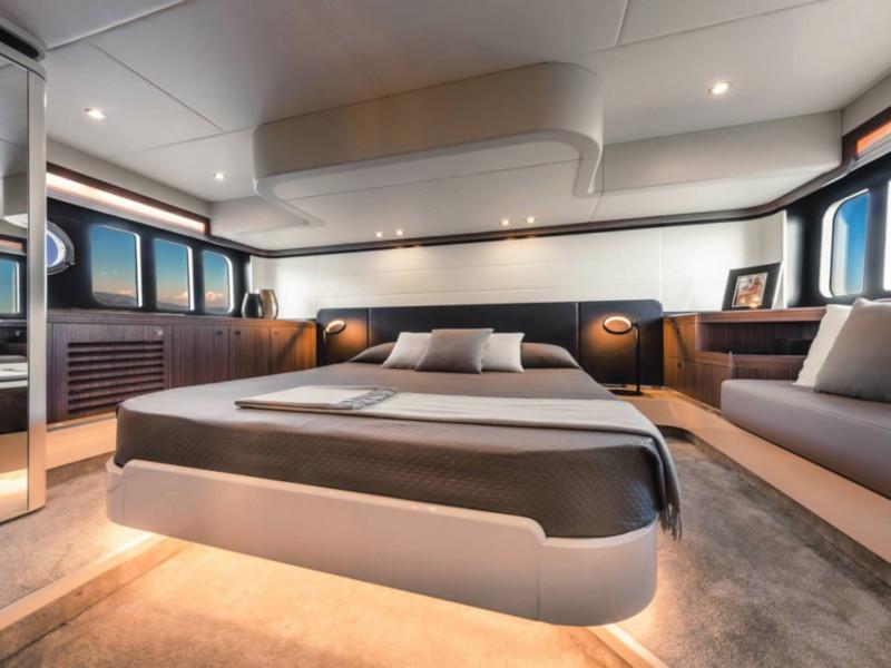Book yachts online - motorboat - Absolute 50 Fly - Acrobat - rent