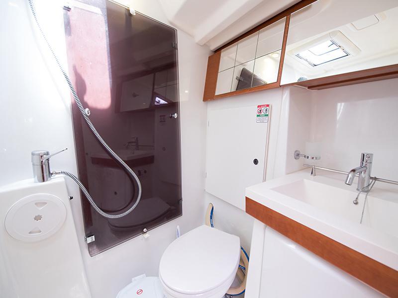 Book yachts online - sailboat - Oceanis 54 - Chill Out - rent