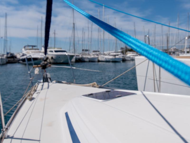 Book yachts online - sailboat - Bavaria 38 - Arcturos - rent