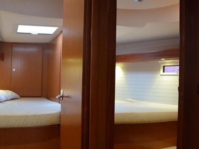 Book yachts online - sailboat - Bavaria Cruiser 45 - Chiara F. - rent