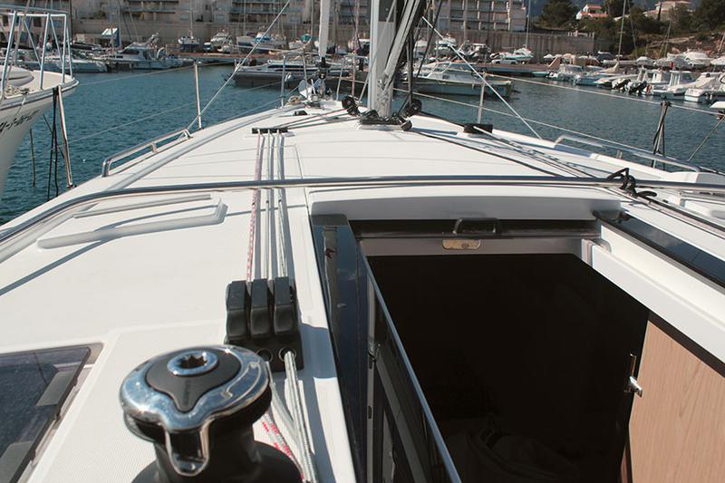 Book yachts online - sailboat - Oceanis 41.1 (2 Heads) - IBIZA - rent