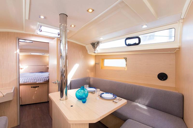 Book yachts online - sailboat - Oceanis 41.1 (2 Heads) - Oeanis 41.1 Estartit - rent