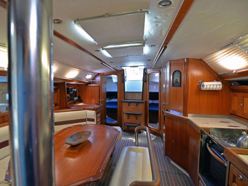 Book yachts online - sailboat - Dufour 454 Classic - Star Light - rent