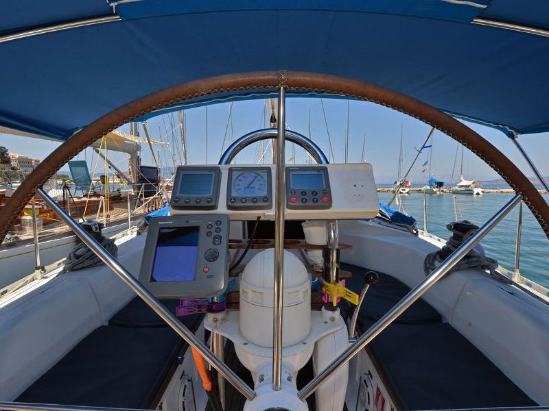 Book yachts online - sailboat - Dufour 454 Classic - Star Light - rent