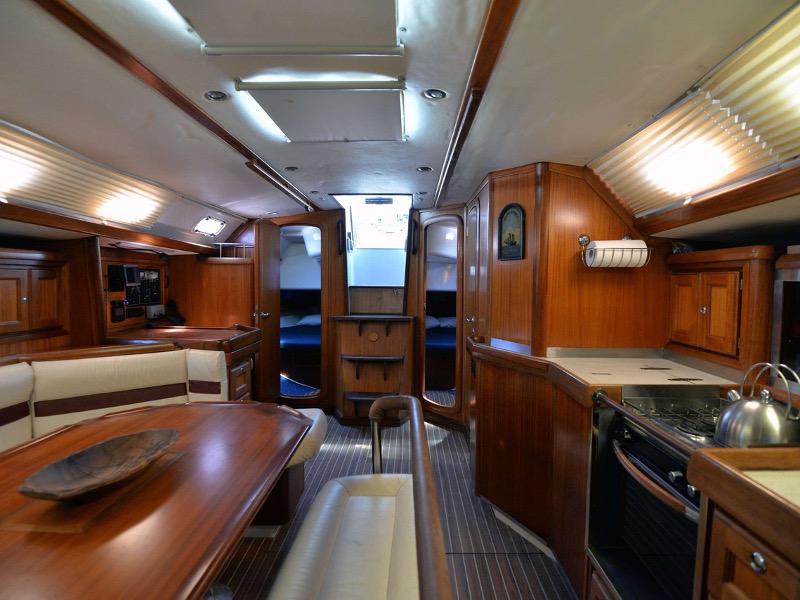 Book yachts online - sailboat - Dufour 454 Classic - Star Light - rent