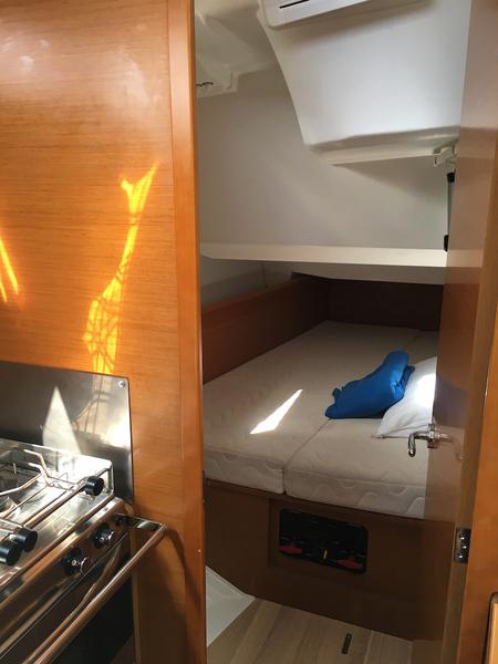 Book yachts online - sailboat - Sun Odyssey 419 - GioGio - rent