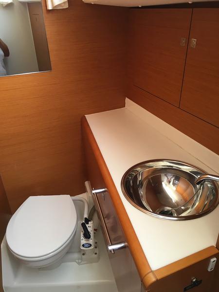 Book yachts online - sailboat - Sun Odyssey 419 - GioGio - rent