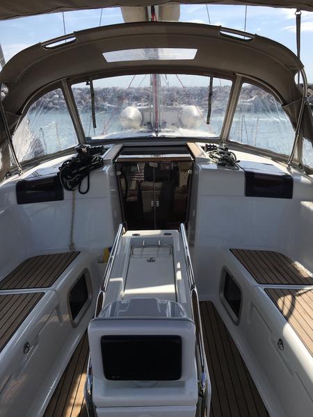 Book yachts online - sailboat - Sun Odyssey 419 - GioGio - rent